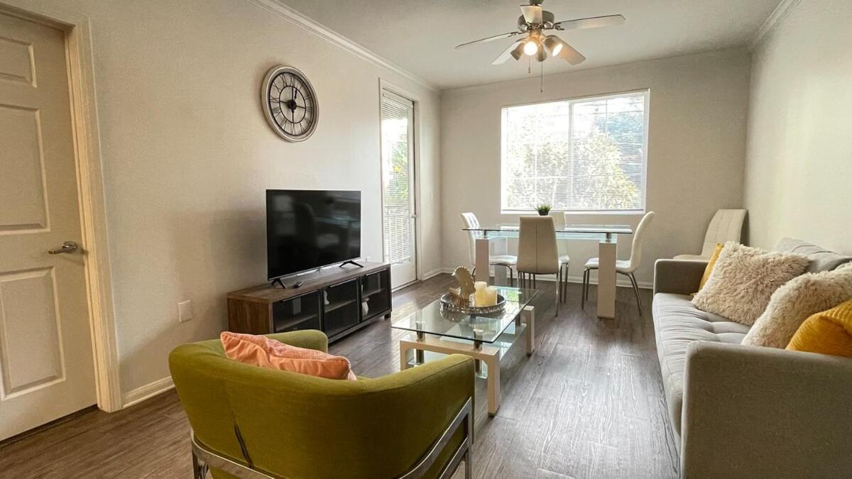 Cozy 2 Bed Oasis Near Venice And Full Of Charm And Comfort Appartement