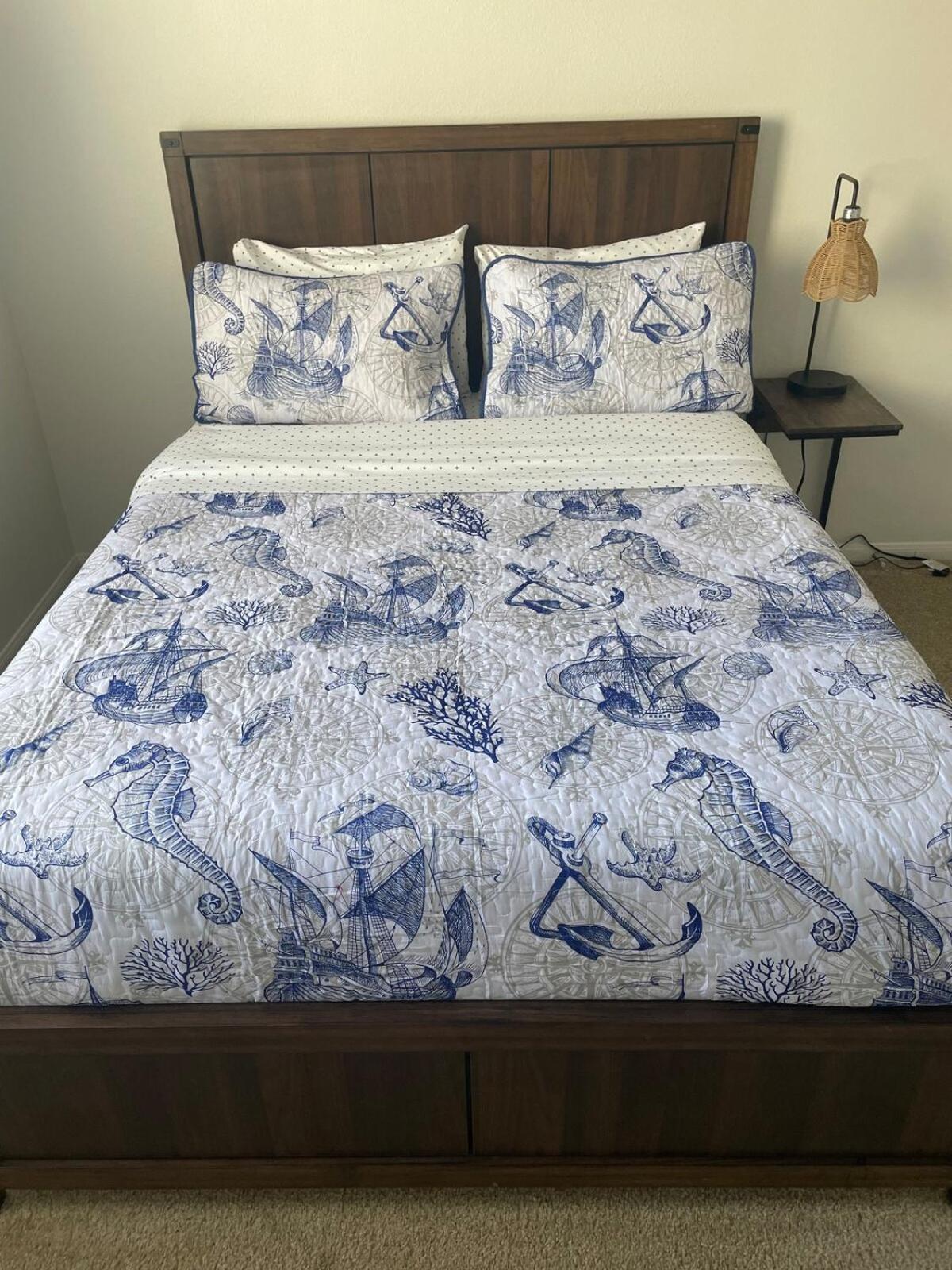 Cozy 2 Bed Oasis Near Venice And Full Of Charm And Comfort