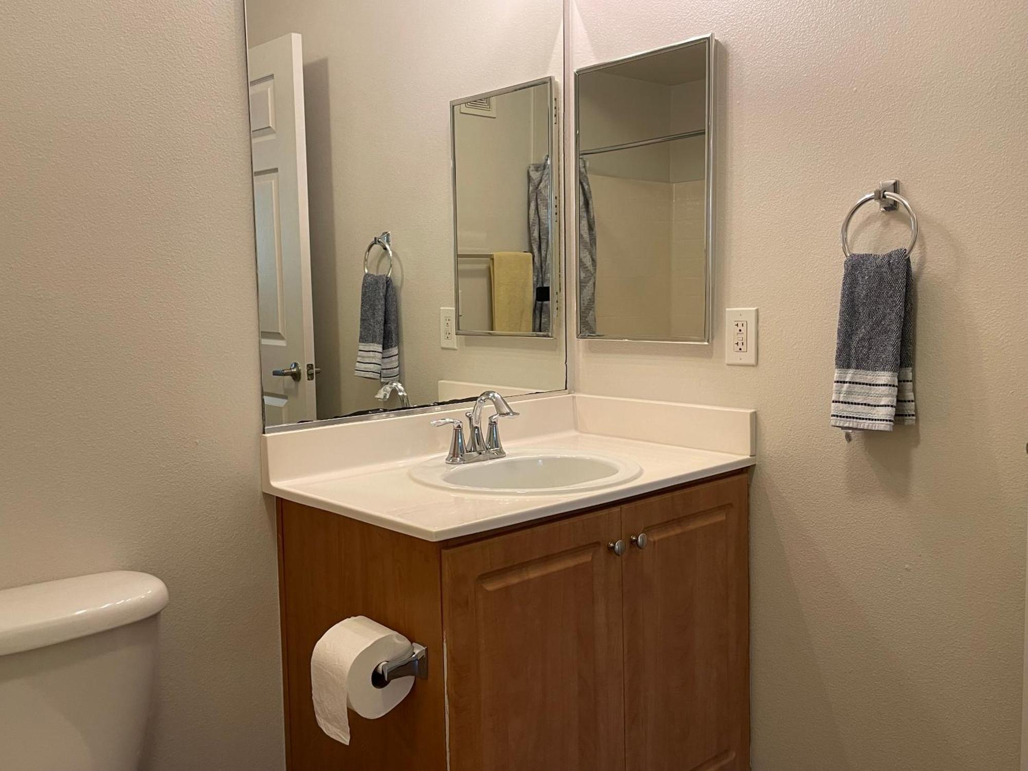 Cozy 2 Bedroom Near Venice Full Of Charm And Comfort Apartamento *